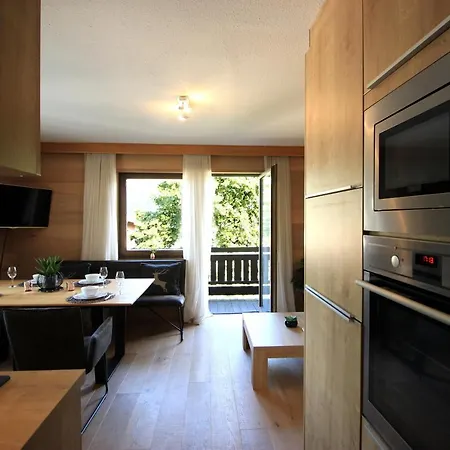 Zell Am View Апартаменти *